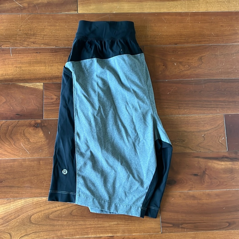 Lululemon Multi-toned Workout Shorts w/ Liner